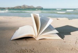 Lire la suite à propos de l’article LECTURE A LA PLAGE