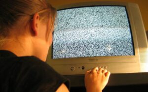 Lire la suite à propos de l’article PERTURBATIONS DE LA TÉLÉVISION NUMÉRIQUE TERRESTRE (TNT)