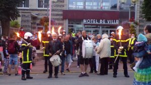 Lire la suite à propos de l’article LA RETRAITE AUX FLAMBEAUX EN PHOTOS