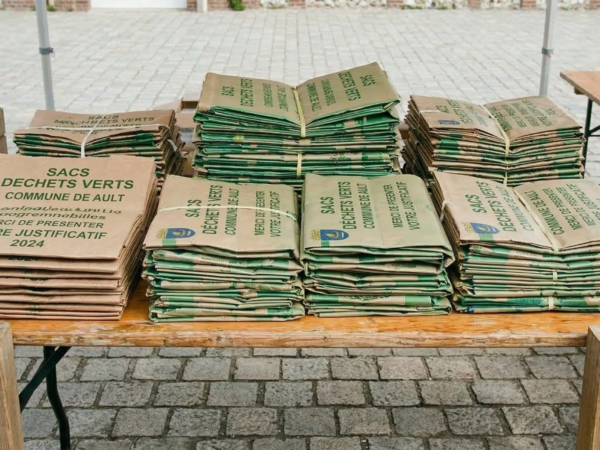 AGENDA DE DISTRIBUTION DE SACS DE DECHETS VERTS