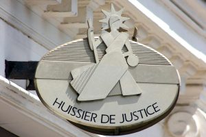 Huissier-de-Justice-e1482843128325 Huissier-de-Justice-e1482843128325